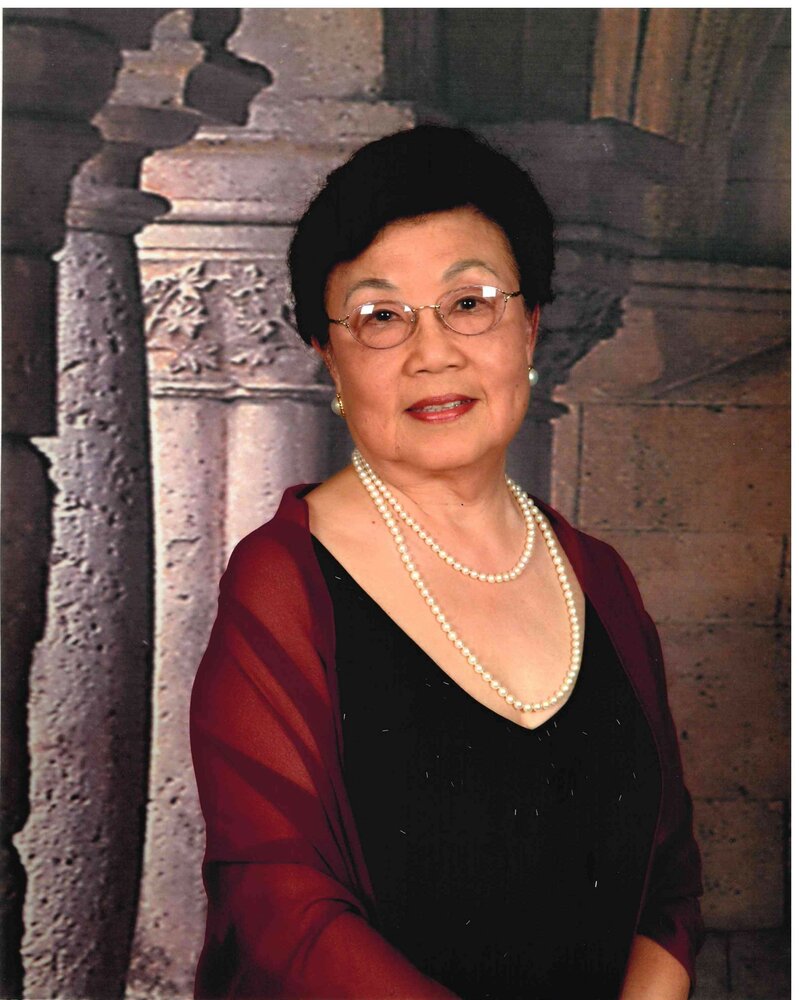 Julie Lee
